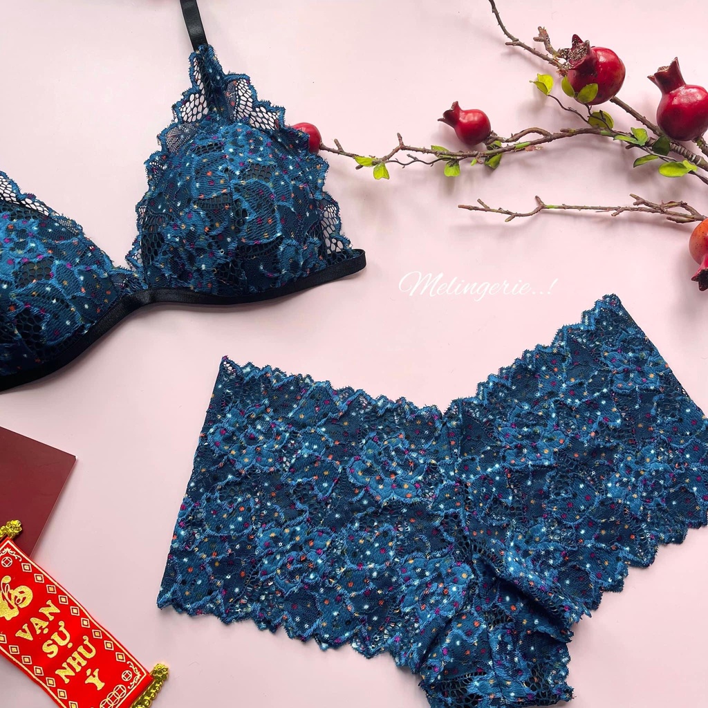 Sét đồ lót nữ thiết kế sexy màu xanh dương chấm bi quần đùi gợi cảm gồm quần + áo