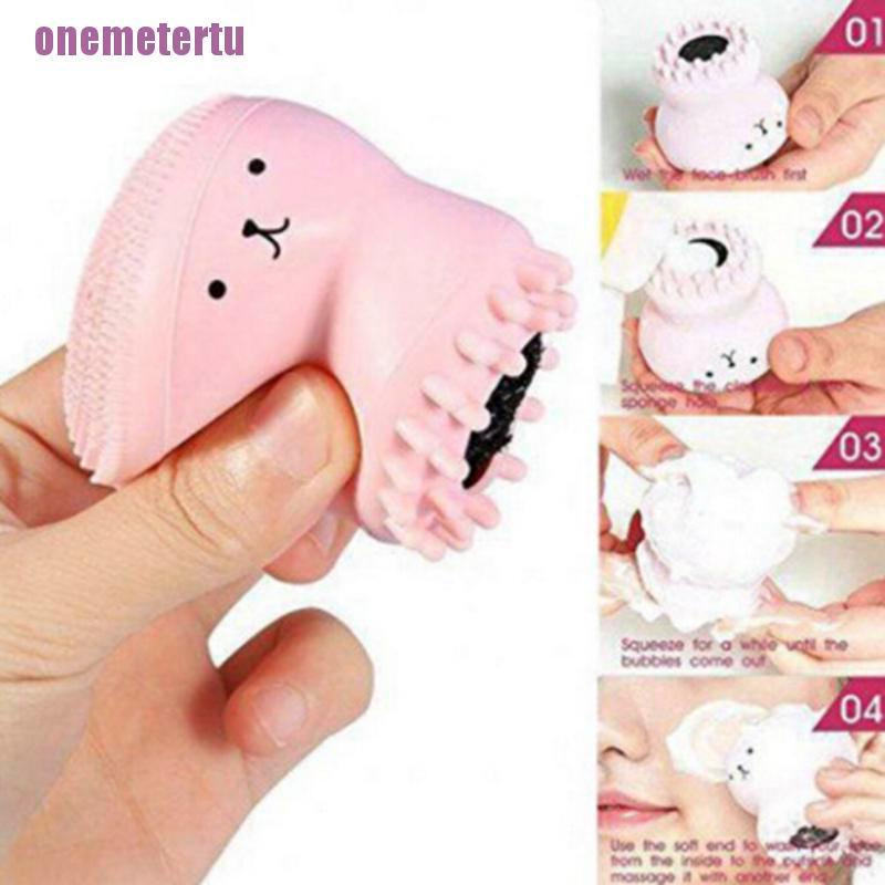 [Hàng mới về] Miếng silicone rửa mặt hình bạch tuộc nhỏ xinh tiện dụng