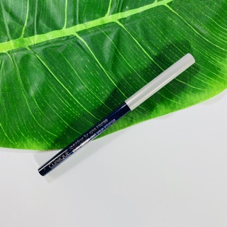 Bút kẻ mắt Clinique Quickliner For Eyes Intense