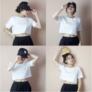 Áo Croptop Tay Ngắn Cổ Tròn Thiết Kế Ngọt Ngào