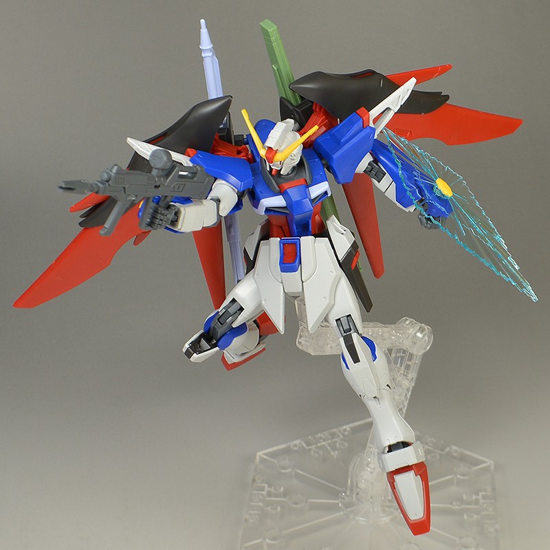 Mô hình HG Destiny Gundam