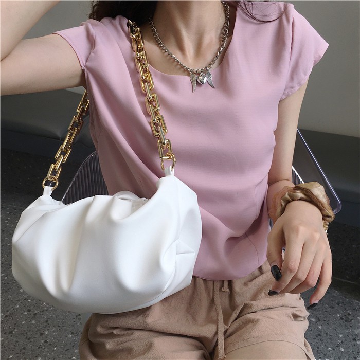 Túi đeo vai dây xích vàng thời thượng must have