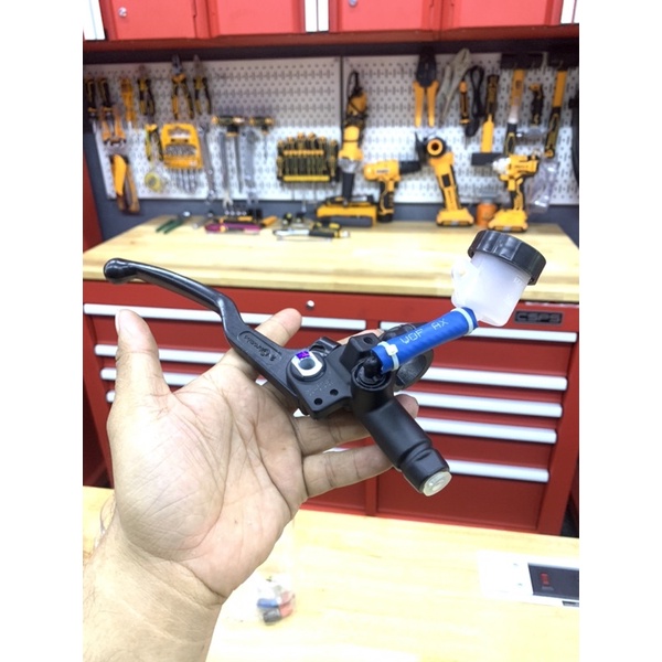 Tay thắng bình dầu rời thái breembo