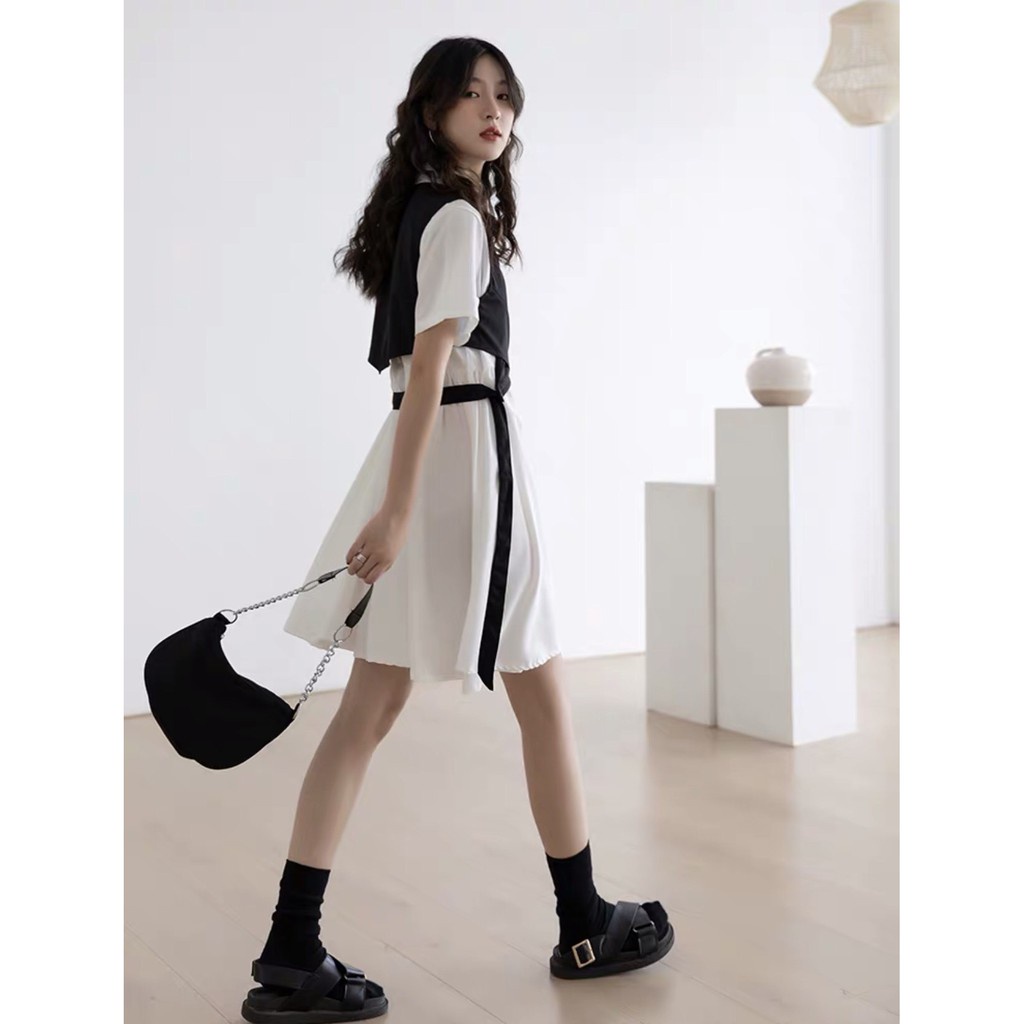 Set Váy Sơ Mi Nữ Sinh Kèm Gile Đen Đai Tách Buộc Dây Unisex - Váy trắng vest đen đan dây chéo Harajuku