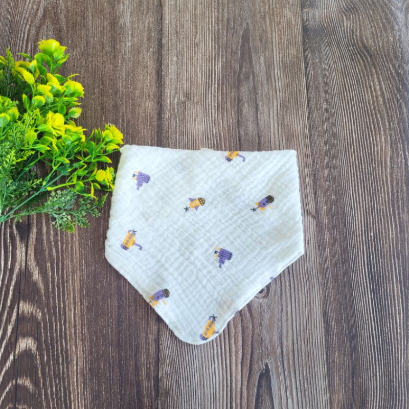 Khăn yếm xô muslin 4 lớp cho bé họa tiết dễ thương có cúc bấm phía sau Chíp chíp shop