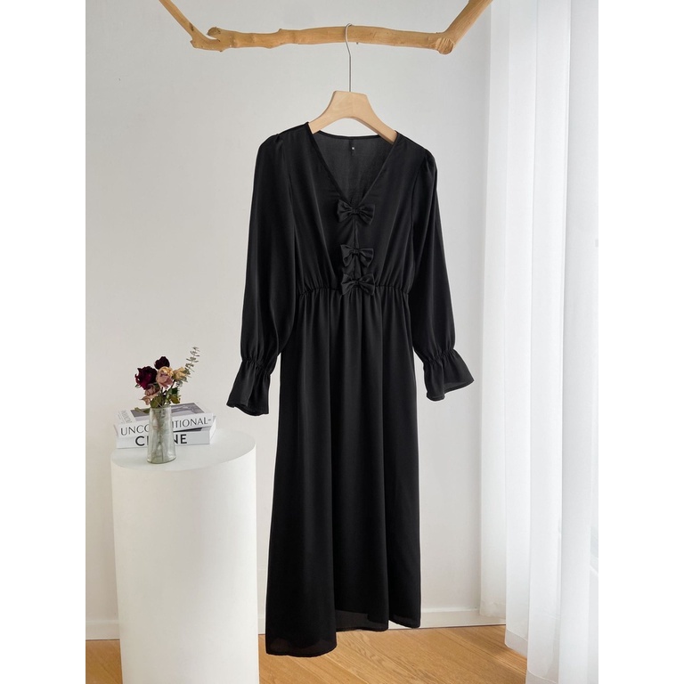 Đầm Ngủ Tay Dài Dáng Rộng Phối Ren In Họa Tiết Bươm Bướm Thời Trang 2022 Mới Cho Nữ