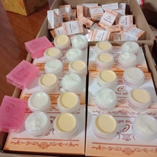 Kem collagen plus vit E