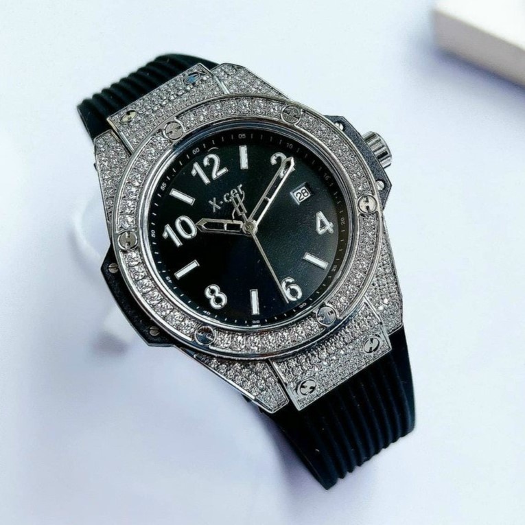 Đồng Hồ Xcer Nữ Silicon Đen Tròn Đính Đá Silver 36mm B0611 Chính Hãng