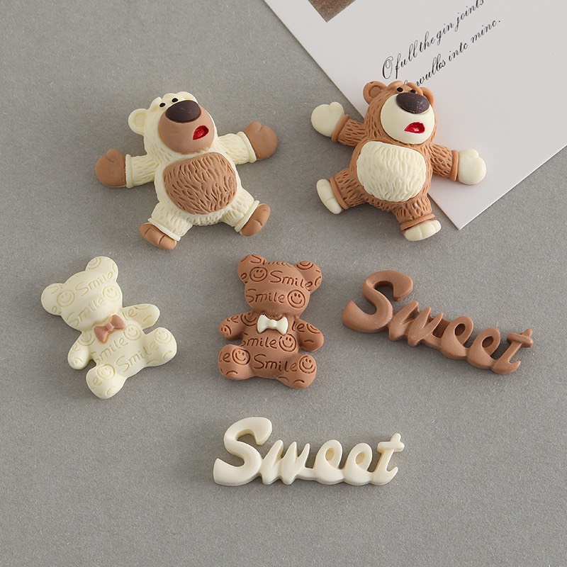 Charm (C277) slime/ Dụng Cụ Charm Trang Trí [Ko Keo &amp; Nút] Hình Gấu Màu Kem &amp; Socola (2.2x2.7cm)