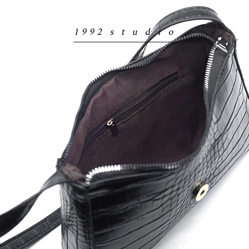 Túi xách nữ 1992 s t u d i o / LILY BAG /  màu đen kẹp nách