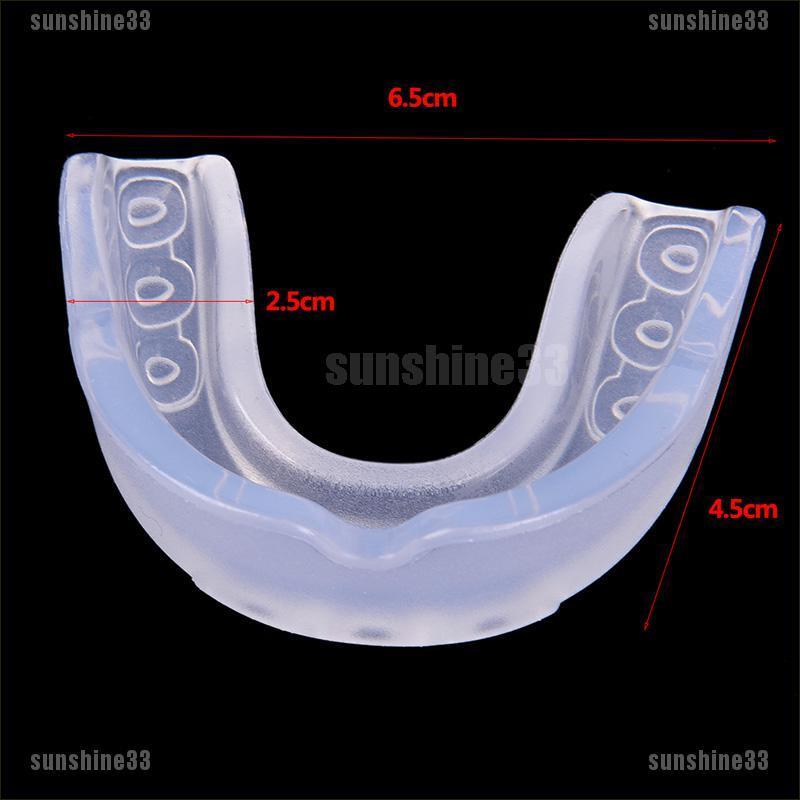 Dụng cụ bảo vệ răng miệng chuyên dụng khi chơi thể thao boxing / Muay Thai