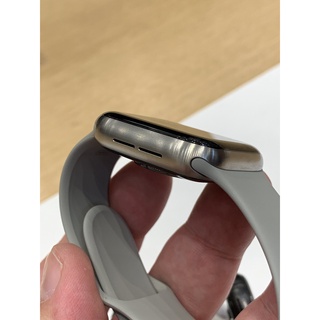 Đồng hồ thông minh apple watch series 5 titanium 44mm - hàng qua sử dụng