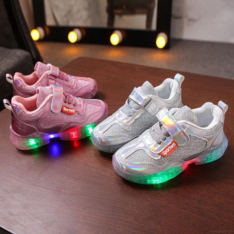 Giày Sneaker Đế Gắn Đèn Led Cho Bé Trai