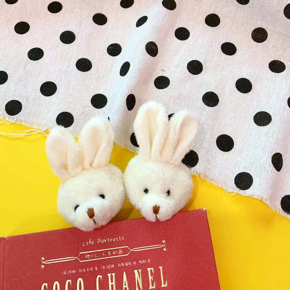 Ghim Cài Áo Hình Thỏ Bông Xinh Xắn