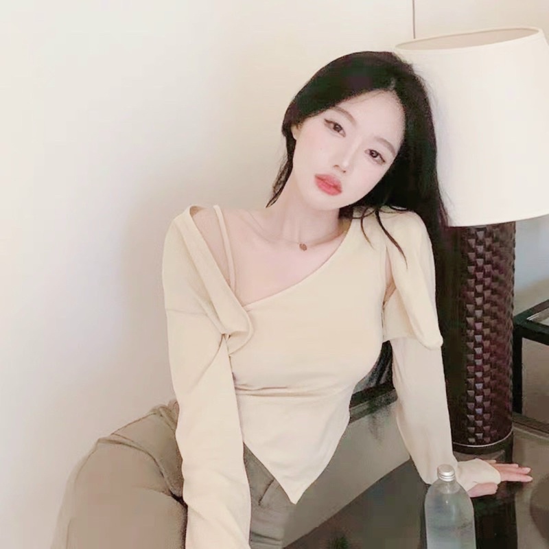 SET ÁO LỆCH VAI KÈM KHOÁC