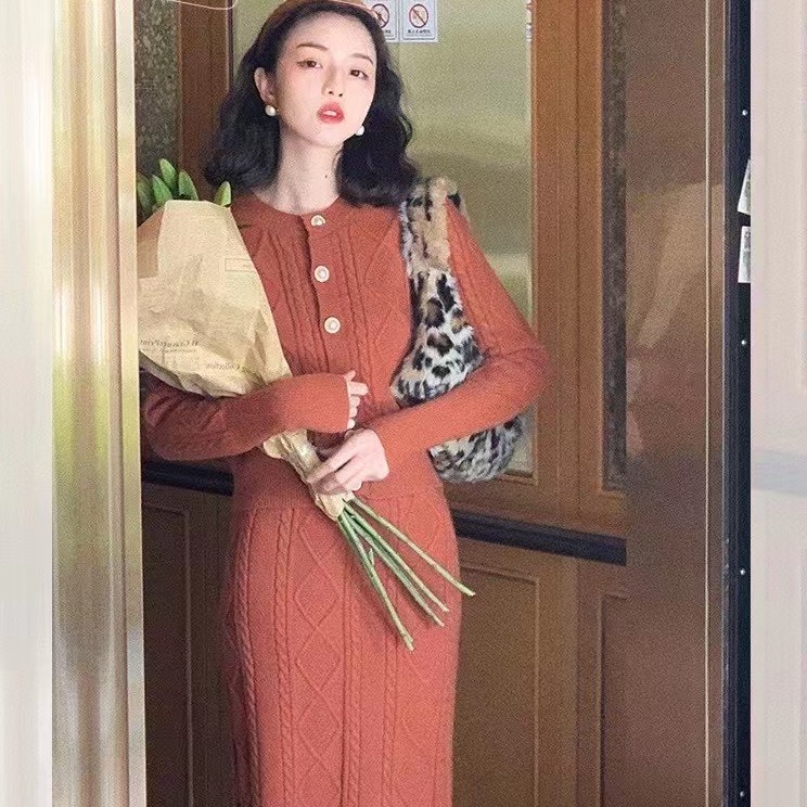 Bộ Áo Sweater Phối Chân Váy Kiểu Vintage Phương Tây Dễ Thương Cho Nữ 2021 | BigBuy360 - bigbuy360.vn