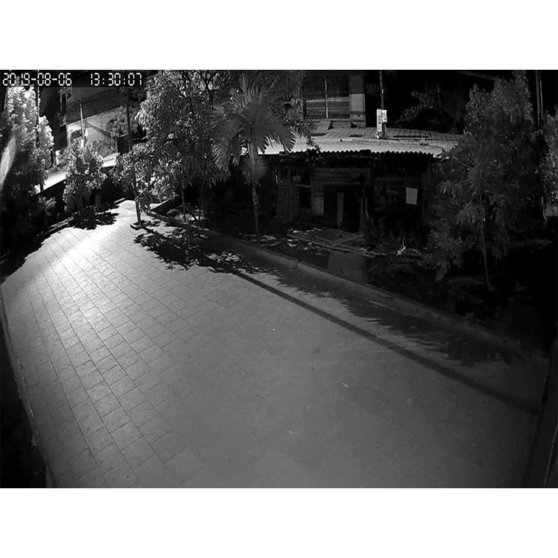 Camera wifi Yoosee 4 râu FULL HD trong nhà,ngoài trời - hỗ trợ 4 đèn hồng ngoại led xem đêm