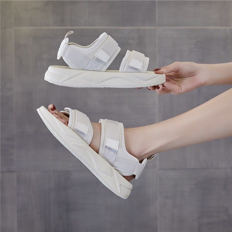 Sandal nữ thời trang 2 quai đế cao 3cm Conichiii