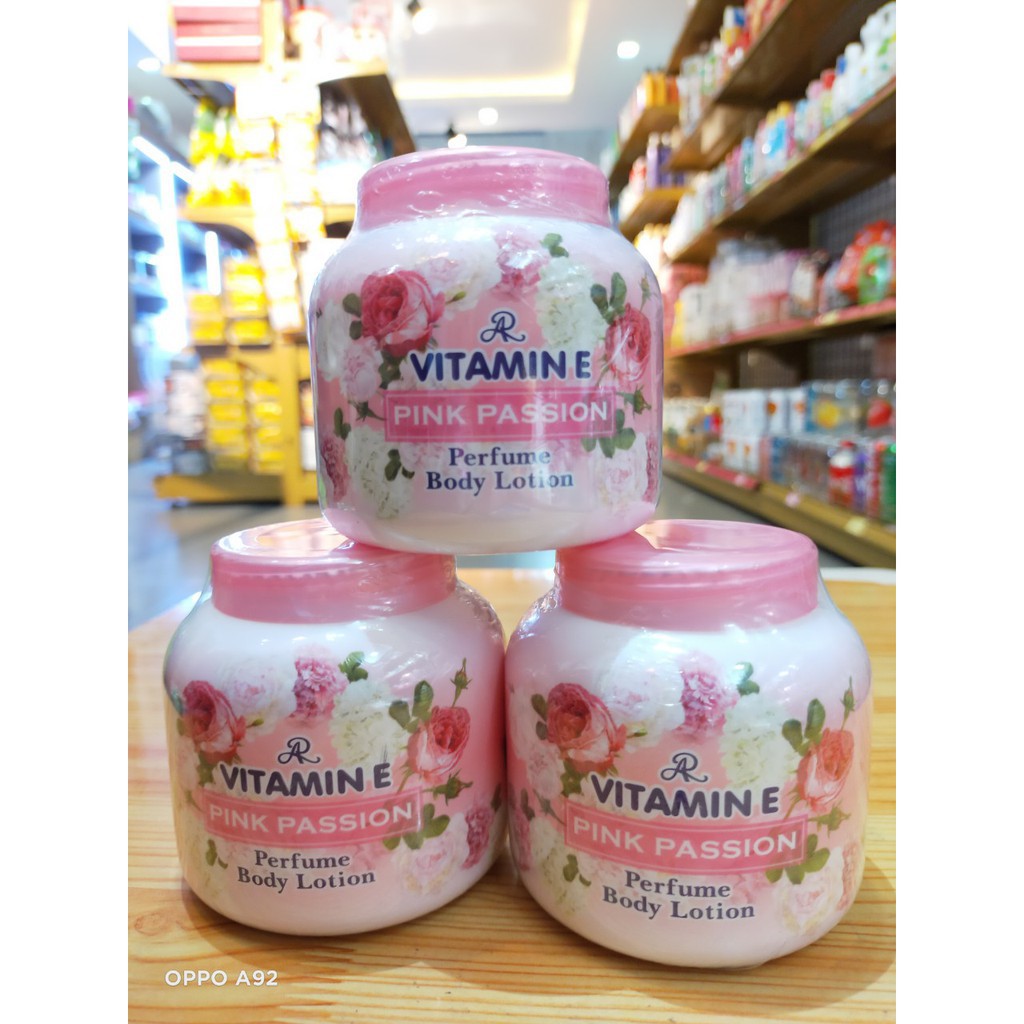 Kem Dưỡng Thể Vitamin E 200ml Thái Lan