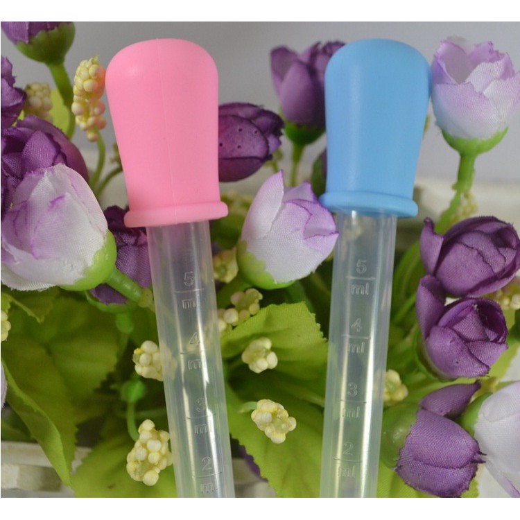 5 Ống hút sữa, thuốc cho bé