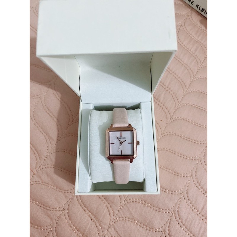 ĐỒNG HỒ NỮ ANNE KLEIN