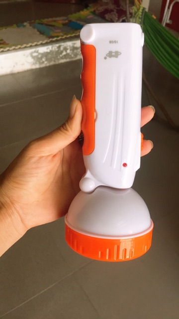 Đèn PIN cầm tay siêu sáng MW-9035