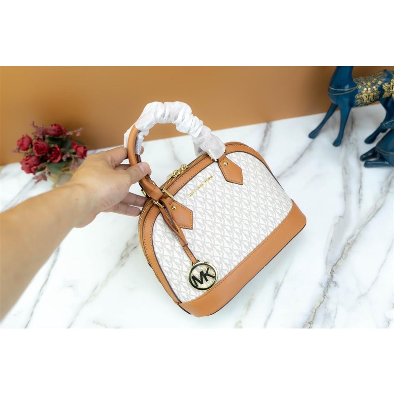 TÚI XÁCH MK DÁNG HẾN