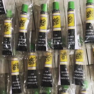 Keo con chó dạng tuýp 30gr - 5gr Thái Lan