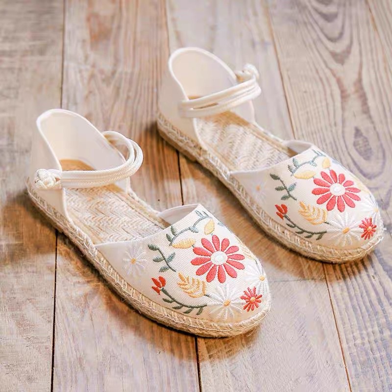 (ORDER) GIÀY THỔ CẨM THÊU HOA