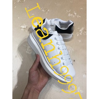 Giày thể thao sneaker gót hoa