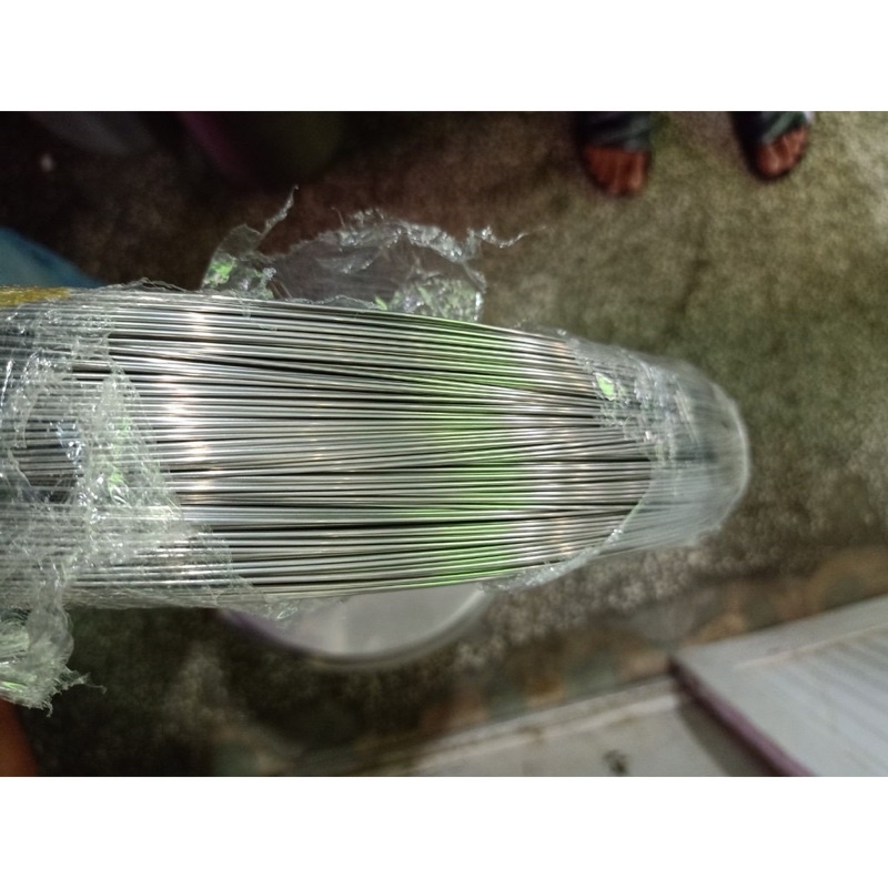 Dây thép 0.5li ,1li,1,5li,2li,3li inox 304 không rỉ - Loại mềm dẻo ,sáng bóng ,uốn được...