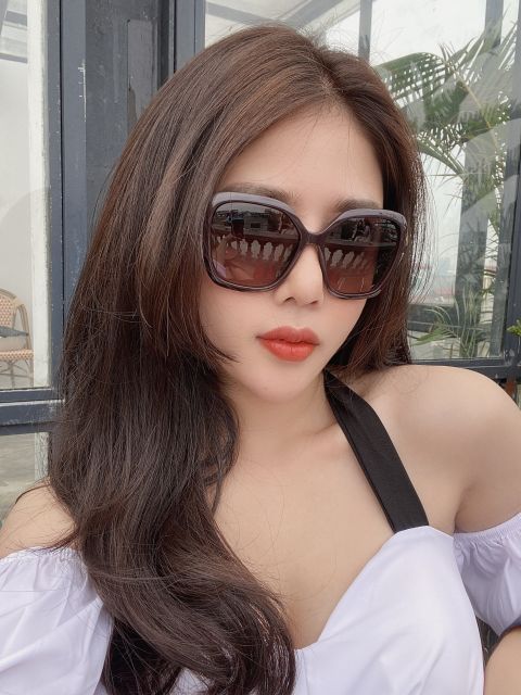 Kính Salvatore full box made in Italy, xách tay Mỹ, hàng chuẩn auth, có mail mua hàng chính hãng