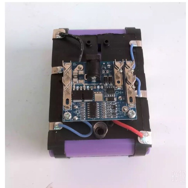 Pin makita 10 cell , pin dewalt 10 cell , pin 10cell hitachi , pin 10cell chân phổ thông cho các dòng máy pin cầm tay