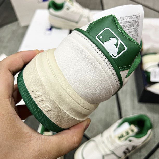Giày MLB Chunky Liner New York Yankees ‘White Green’ 50GNS