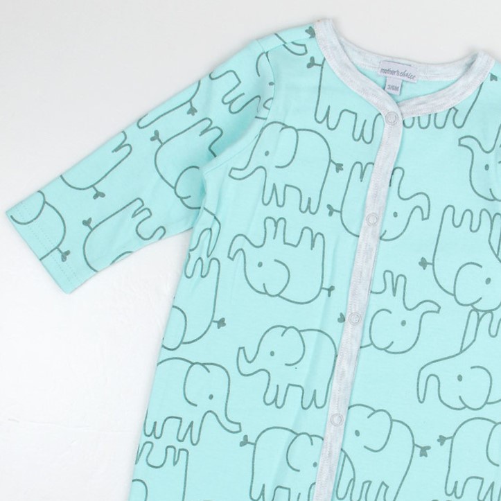 Bộ đồ liền quần liền tất / romper màu xanh họa tiết voi của Mother's Choice IT2200