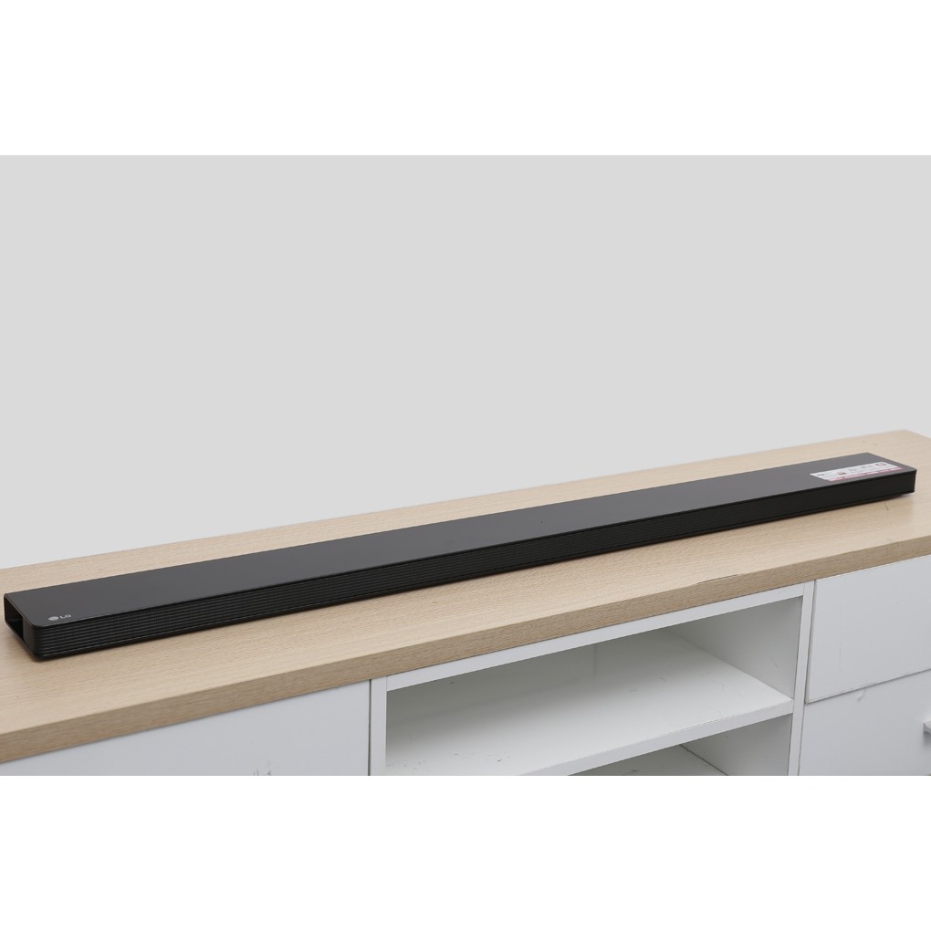 Loa thanh soundbar LG 4.1 SJ8 300W (HÀNG TRƯNG BÀY MỚI 86%)