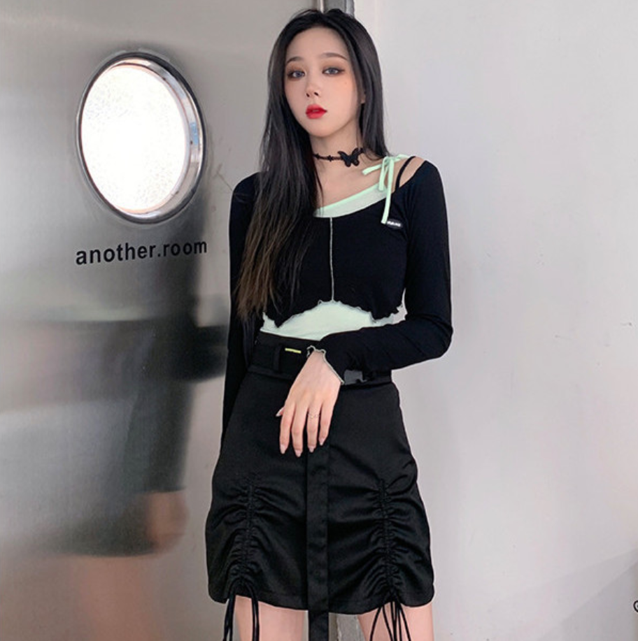 Chân Váy Lưng Cao Xếp Li Kèm Nịt Tôn Dáng