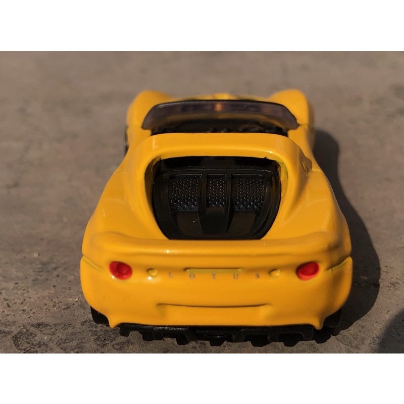 Tomica 1:64 siêu đẹp