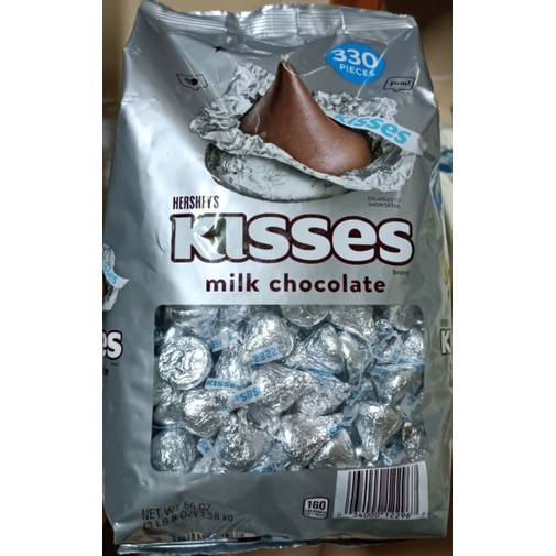 (3/2024) Kẹo socola Hershey's Kisses Milk Chocolate gói 1.58Kg của Mỹ