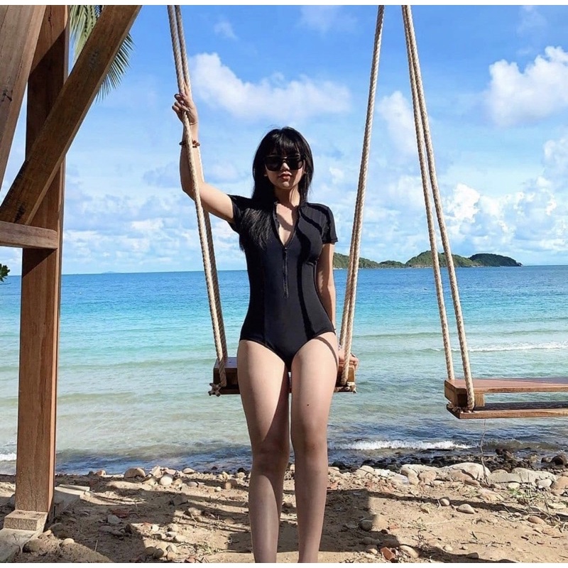 Bikini 1 mảnh cộc tay khoá ngực