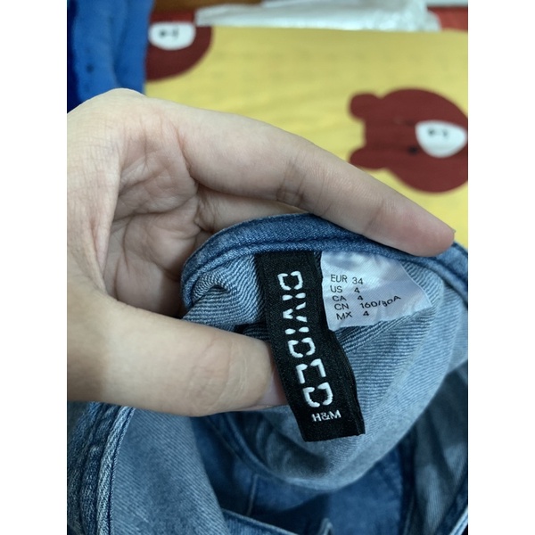 Đầm yếm 2 dây jean H M