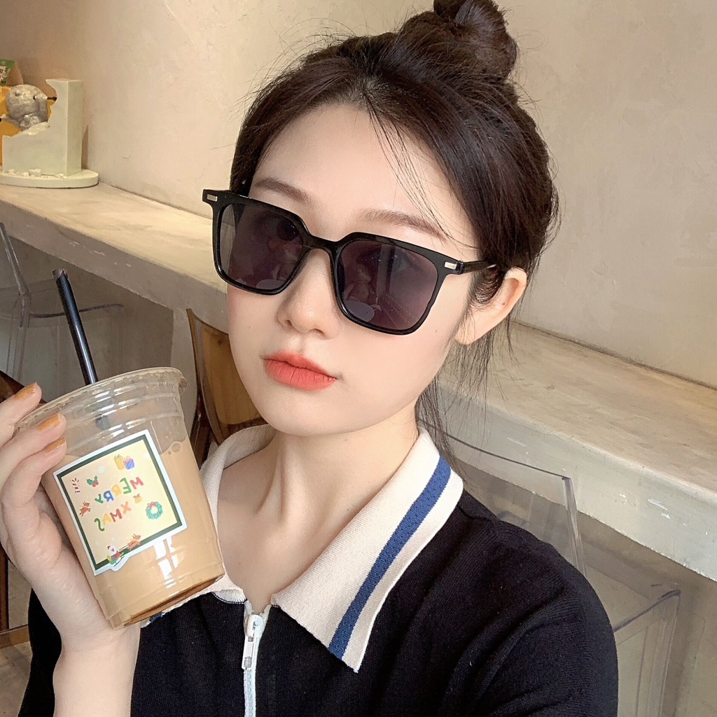 KM09 - Kính mát thanh ngang