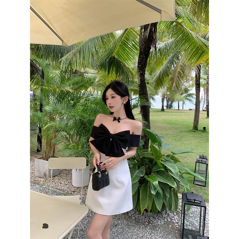 Đầm Váy Thiết Kế Trễ Vai Màu Kết Hợp Đen Trắng Chữ A Có Nơ Trước Ngực Phong Cách Hàn Quốc Phù Hợp Đi Tiệc Cưới Du Lịch | BigBuy360 - bigbuy360.vn