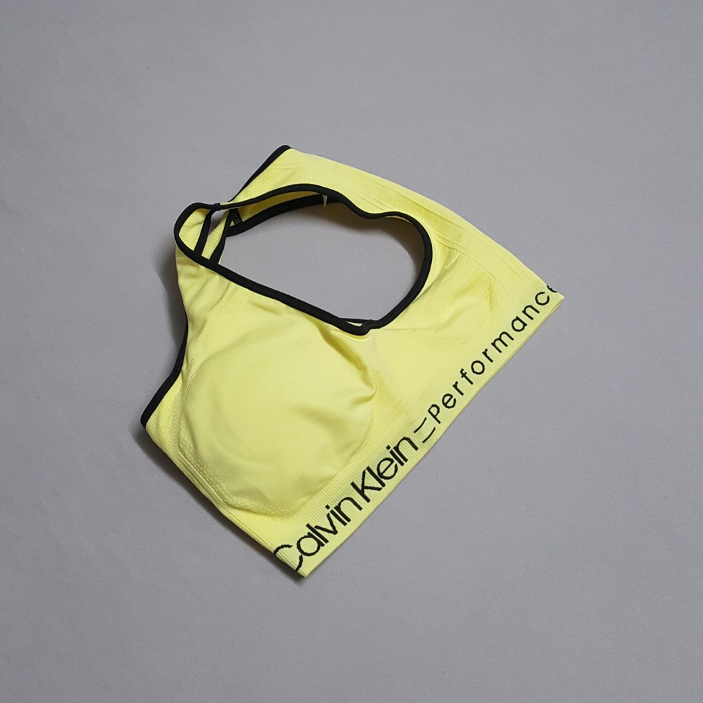 Áo bra tập gym yoga Calvin Klein không viền
