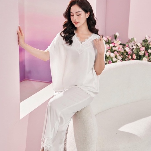 Đồ Ngủ Nữ Bộ Pijama Venus Secret Ngắn Tay Quần Dài Phối Ren Màu Trắng