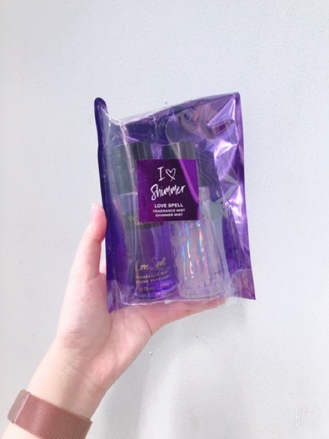 Set 2 chai xịt thơm toàn thân Vic