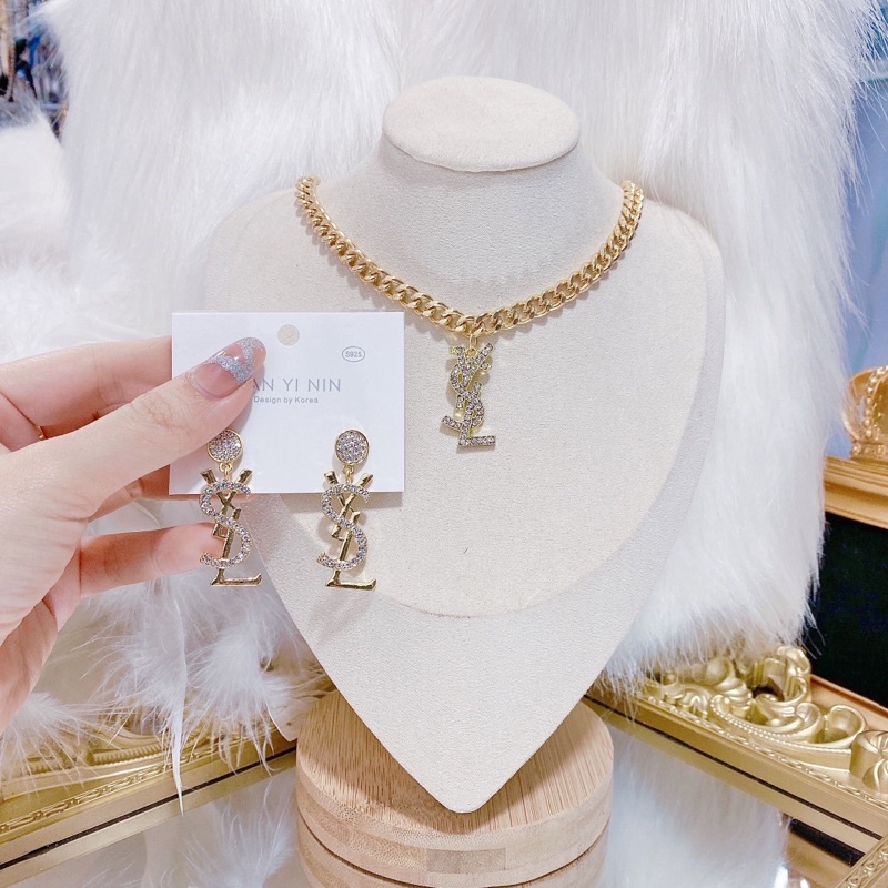 Khuyên tai / bông tai YSL dự tiệc sang trọng cao cấp 🍓