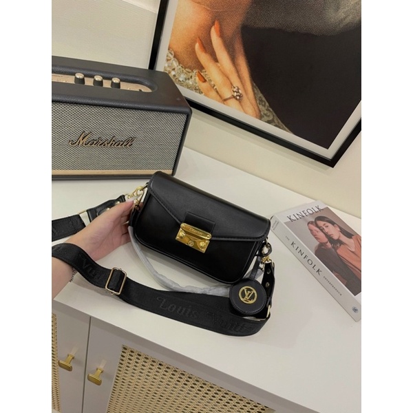 Túi xách nữ kẹp nách da trơn phối dây đeo chéo bản to eo vì