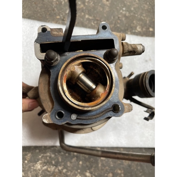 Đầu lòng 4 van của Yamaha 125cm