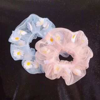 (Hình thật) Cột tóc buộc tóc Daisy Scrunchies